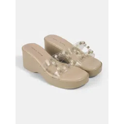 Lemon & Pepper Women Beige Wedges-picture-11