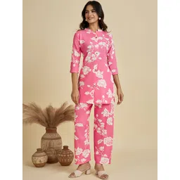 Lerkiza Pink Women Rayon Printed Co-ord set-image-1