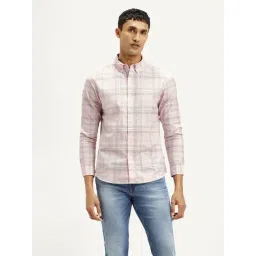 Levi's Light Pink Cotton Slim Fit Checks Shirt-picture-15