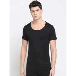 Levis Men Black Solid Thermal Top-image-0