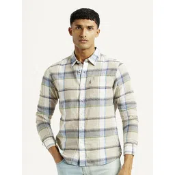 Levis Men Classic Slim Fit Checked Spread Collar Casual Shirt-picture-37