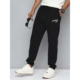 Levis Men Pure Cotton Brand Logo Printed Joggers-picture-34