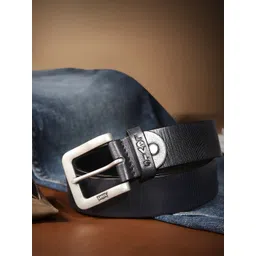 Levis Men Textured Leather Belt-picture-25