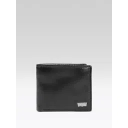 Levis Men Textured Leather Two Fold Wallet-picture-11