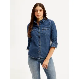 levi's Women's Solid Spread Collar Shirt-picture-11