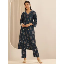 Libas Ethnic Motif Woven Design Straight Tunic With Pocket & Trouser Co-Ords-image-34