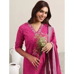 Libas Ethnic Motifs Printed V-Neck Thread Work Straight Kurta With Trousers & Dupatta-image-43