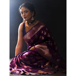 Libas Ethnic Motifs Zari Silk Blend Handloom Saree-image-26