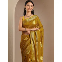Libas Ethnic Motifs Zari Silk Blend Handloom Saree-image-25