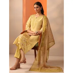 Libas Floral Printed Notch Neck Zari Straight Kurta With Trouser And Dupatta-image-17