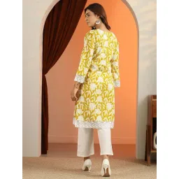Libas Yellow Cotton Straight Fit Floral Print Kurta image 2