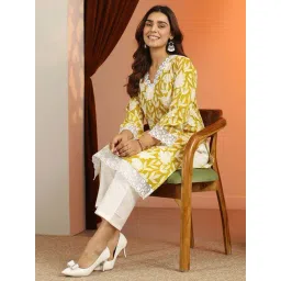 Libas Yellow Cotton Straight Fit Floral Print Kurta image 5