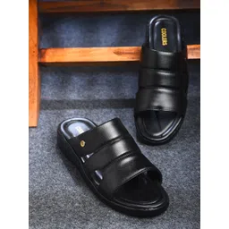 Liberty Men Black Solid Comfort Sandals-picture-34