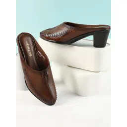 Liberty Women's Tan Mule Pump-picture-45