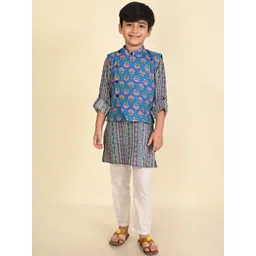 LIL PITAARA Boys Ethnic Motifs Printed Pure Cotton Kurta & Pyjamas With Nehru Jacket-picture-35