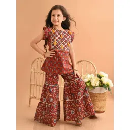 LilPicks Kids Maroon Cotton Floral Print Kurta Set-picture-35