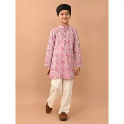 LilPicks Kids Pink & White Floral Print Full Sleeves Kurta with Pyjamas-picture-47