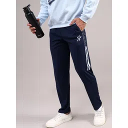 LIMEROAD Men Side Striped Mid-Rise Track Pants-picture-15