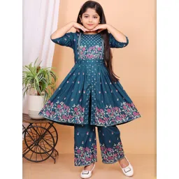 LINKKART FASHION Girls Blue Viscose Rayon Clothing Set-picture-57