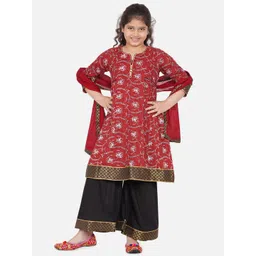 Little Bansi Girls Multicoloured Printed Kurta with Skirt & With Dupatta-picture-23
