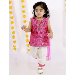 Little Bansi Kids Rani & Cream Embellished Suit Set-picture-13