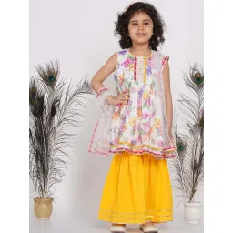 Little Bansi Kids White & Yellow Cotton Floral Print Kurta Set-picture-15