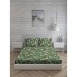 Living scapes by Pantaloons Green & White Floral 210 TC Queen Bedsheet with 2 Pillow Covers-picture-26