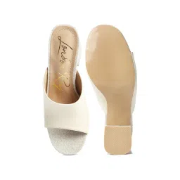 London Rag Women's Off White Casual Sandals image 3