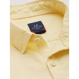 Louis Philippe Jeans Slim Fit Cutaway Collar Pure Cotton Casual Shirt image 2
