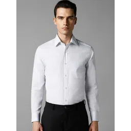 Louis Philippe Checked Spread Collar Pure Cotton Formal Shirt-picture-22