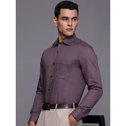 Louis Philippe Classic Fit Micro Ditsy Printed Pure Cotton Shirt-picture-26