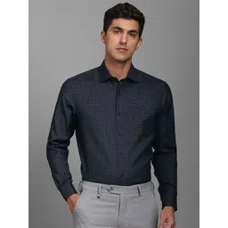 Louis Philippe Geometric Printed Spread Collar Slim Fit Formal Cotton Shirt-picture-40