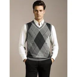 Louis Philippe Men Argyle Checked Sweater Vest-picture-35