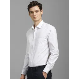 Louis Philippe Men Classic Fit Spread Collar Abstract Printed Cotton Formal Shirt image 3