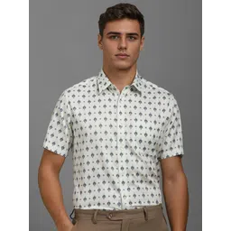 Louis Philippe Men Classic Fit Spread Collar Ethnic Motifs Printed Cotton Formal Shirt-picture-39