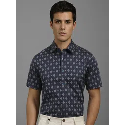 Louis Philippe Men Classic Fit Spread Collar Floral Printed Cotton Formal Shirt-picture-27