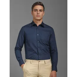 Louis Philippe Men Classic Fit Spread Collar Solid Cotton Linen Formal Shirt-image-35