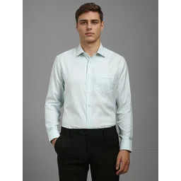 Louis Philippe Men Classic Fit Spread Collar Vertical Striped Cotton Formal Shirt-picture-24