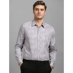 Louis Philippe Men Classic Regular Fit Spread Collar Abstract Printed Cotton Formal Shirt-picture-19