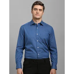 Louis Philippe Men Classic Regular Fit Spread Collar Checked Cotton Formal Shirt-picture-20