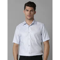 Louis Philippe Men Classic Spread Collar Checked Cotton Formal Shirt-picture-31