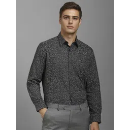 Louis Philippe Men Classic Spread Collar Floral Printed Cotton Formal Shirt-picture-17