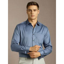 Louis Philippe Men Solid Spread Collar Cotton Formal Shirt-picture-35