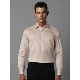 Louis Philippe Men Spread Collar Conversational Printed Cotton Formal Shirt-picture-13