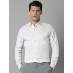 Louis Philippe Men Spread Collar Micro Checked Cotton Slim Fit Formal Shirt-picture-38