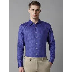 Louis Philippe Men Spread Collar Micro Ditsy Printed Cotton Slim Fit Formal Shirt-picture-33