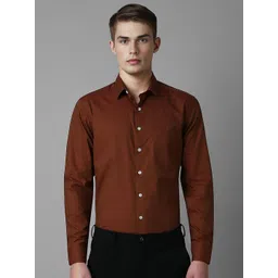 Louis Philippe Men Spread Collar Solid Cotton Slim Fit Formal Shirt-picture-28