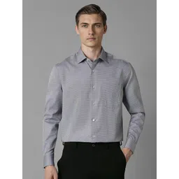Louis Philippe Men Spread Collar Textured Cotton Formal Shirt-picture-13