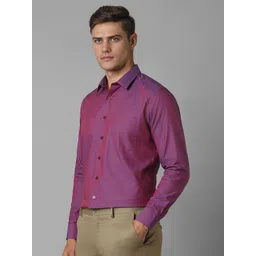 Louis Philippe Men Spread Collar Textured Printed Cotton Slim Fit Formal Shirt image 3