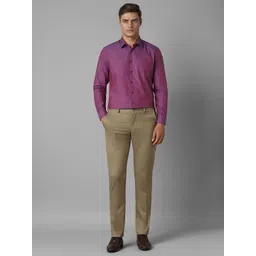 Louis Philippe Men Spread Collar Textured Printed Cotton Slim Fit Formal Shirt image 5